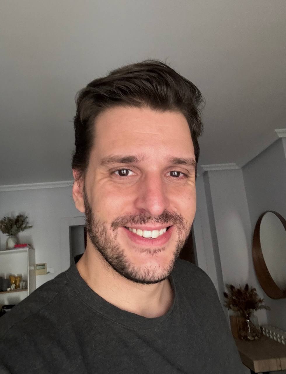 Javier Herreros Riaza